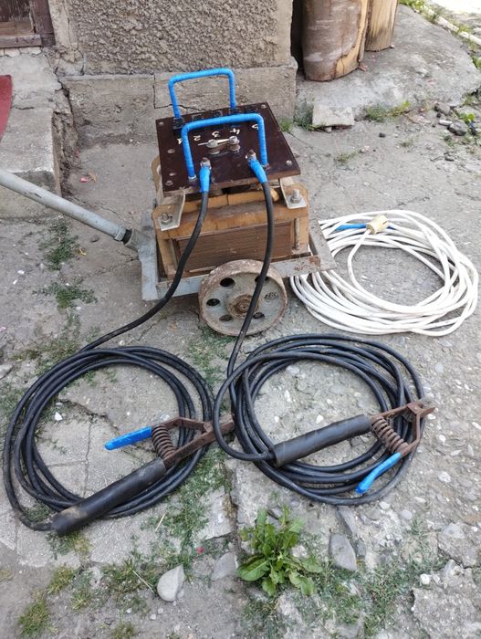 Stabilizator tensiune tip Rst-200 utilizat