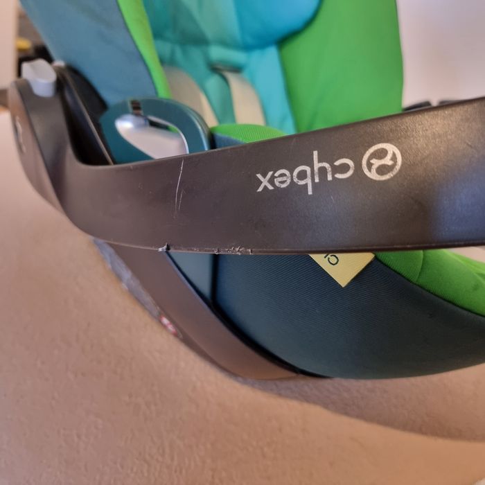 Кош/стол за кола Cybex Cloud Q с подложка за новородено + база Isofix
