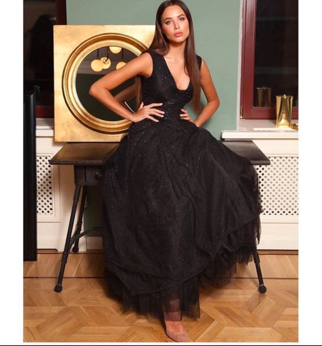 красивое  вечернее платье