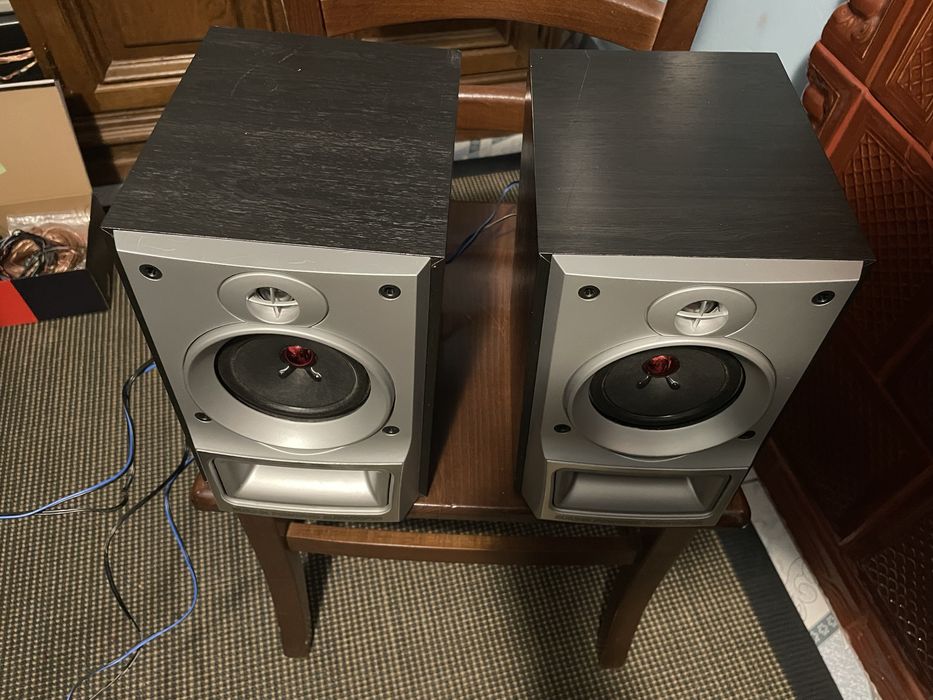 Boxe aiwa cu sbwoofer