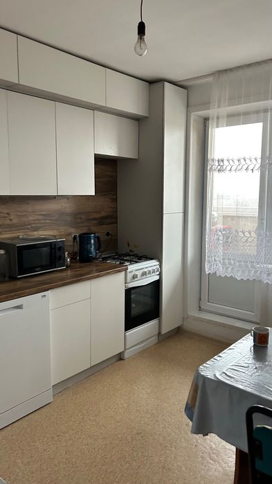 Продам трехкомнатную квартиру