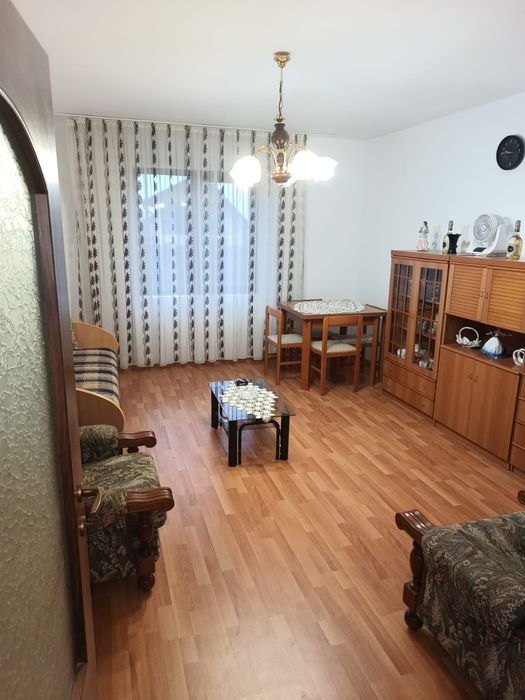 Triplex de vânzare în Blejoi-230 mp+700 mp teren