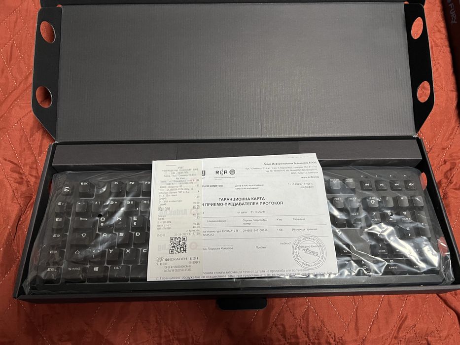 Геймърска RGB клавиатура Evga Z12