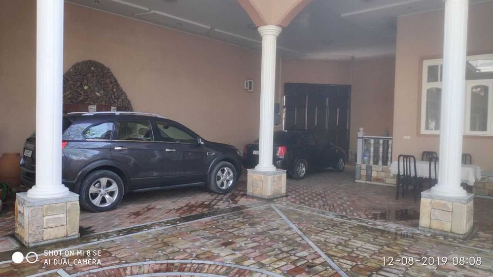 Продается Дом в центре города / Шахар марказида ховли уй сотилади.