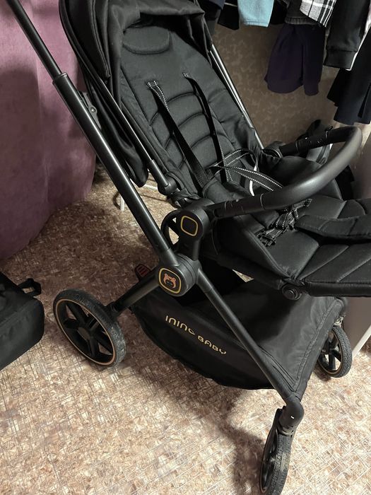 Продам хорошую коляску