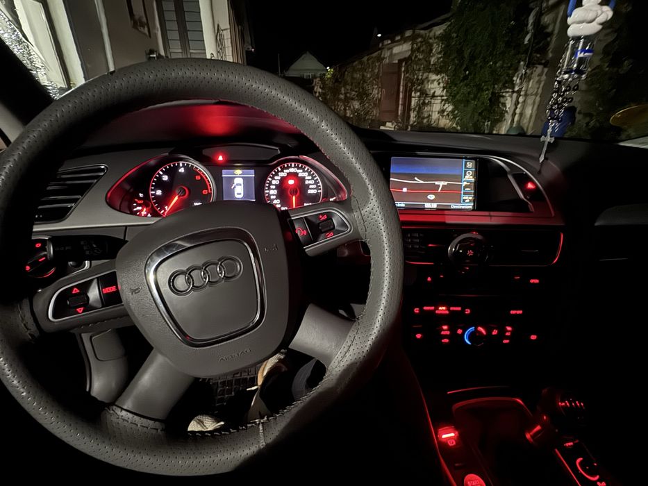 Audi A4 B8 s line pret negociabil