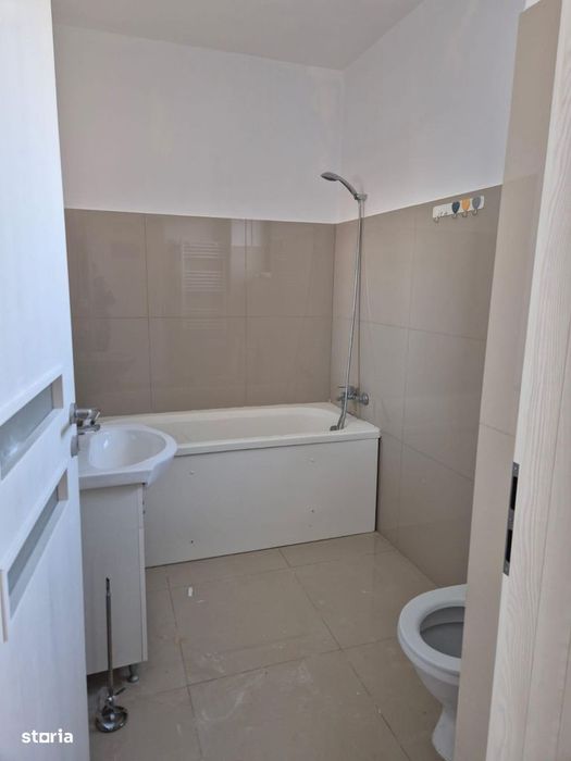 Casa de vanzare 4 camere|Cornetu