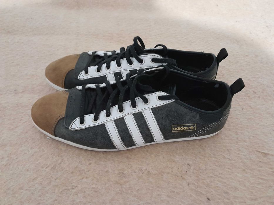 Красиви ретро маратонки - Adidas!