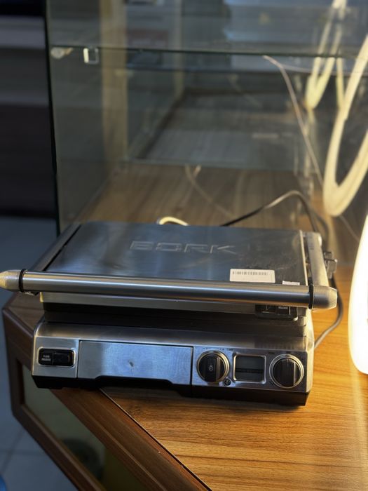 Электро гриль Bork