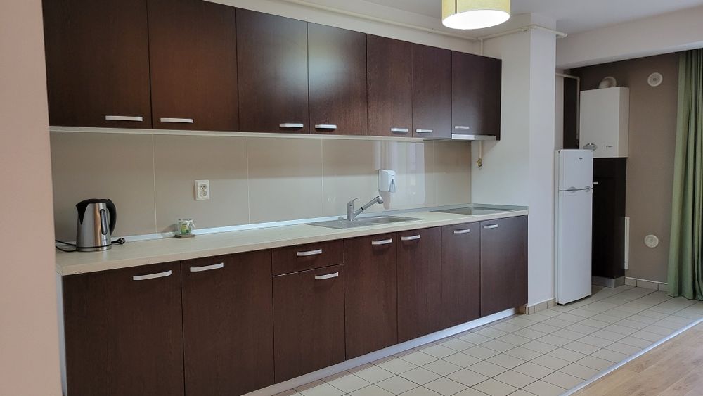 De inchiriat apartament 2 camere