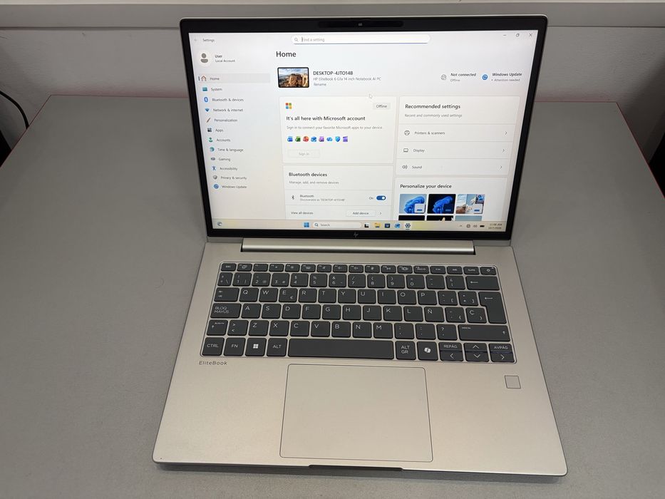 Laptop Hp EliteBook 6 G1a, 14”, AMD Ryzen 7 250w/Radeon 780M Graphics, SSD 512, RAM 16GB