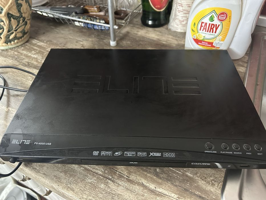 DVD player Elite  PV-4000