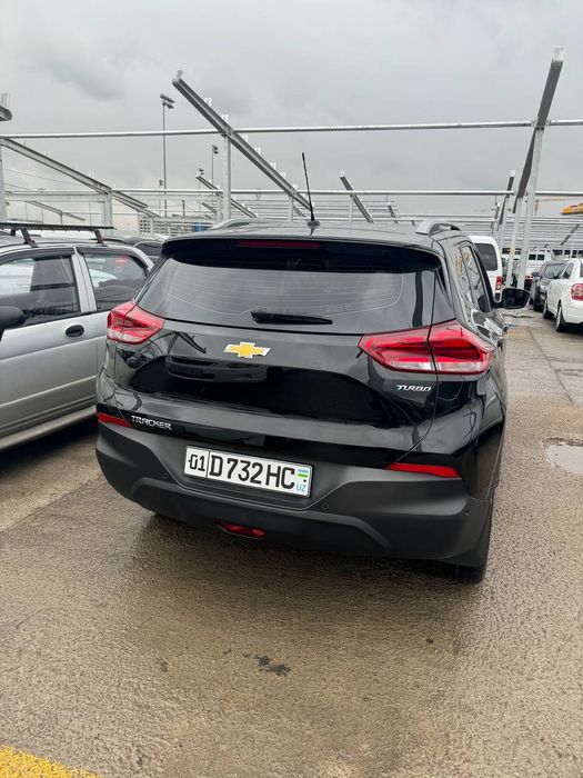 Chevrolet Tracker 2023 — 4