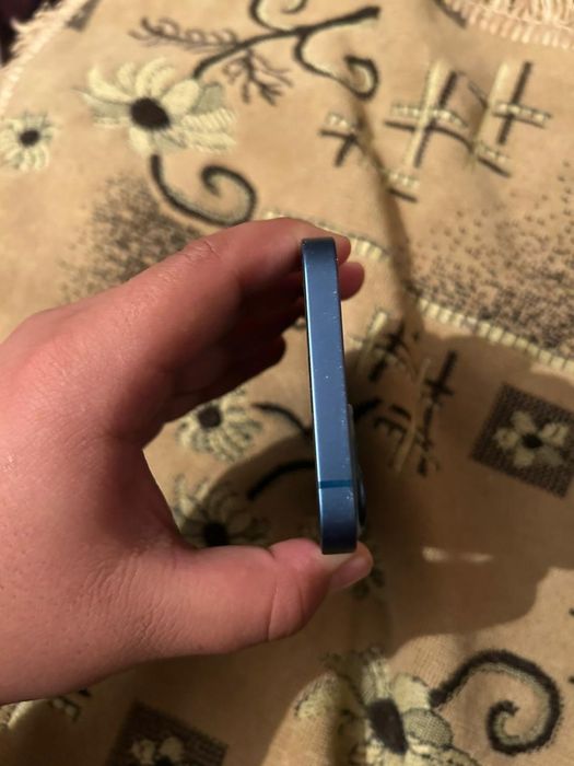 iPhone 13 без комплекта