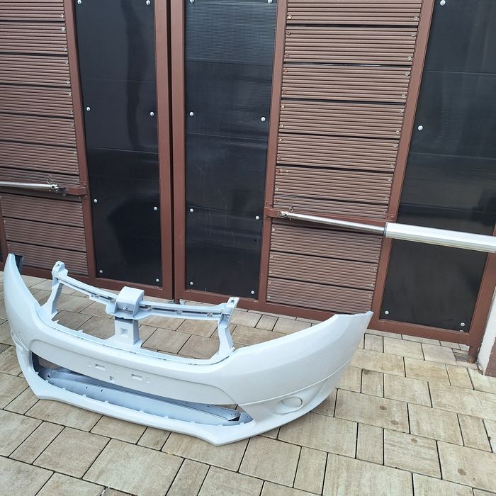 Bara spoiler fata dacia logan sandero logan mcv