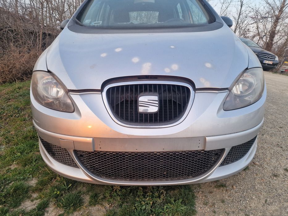 Far/Faruri Seat Toledo an 2004-2008