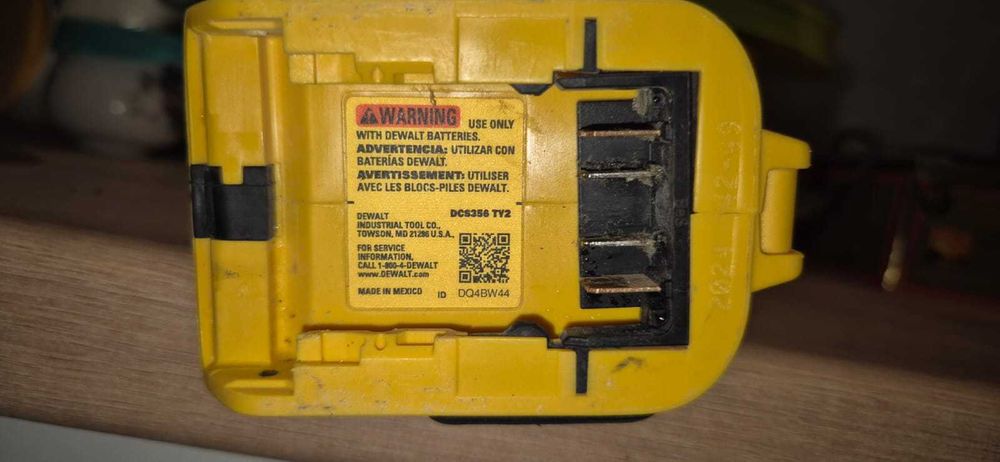 Реноватор Dewalt DCS356