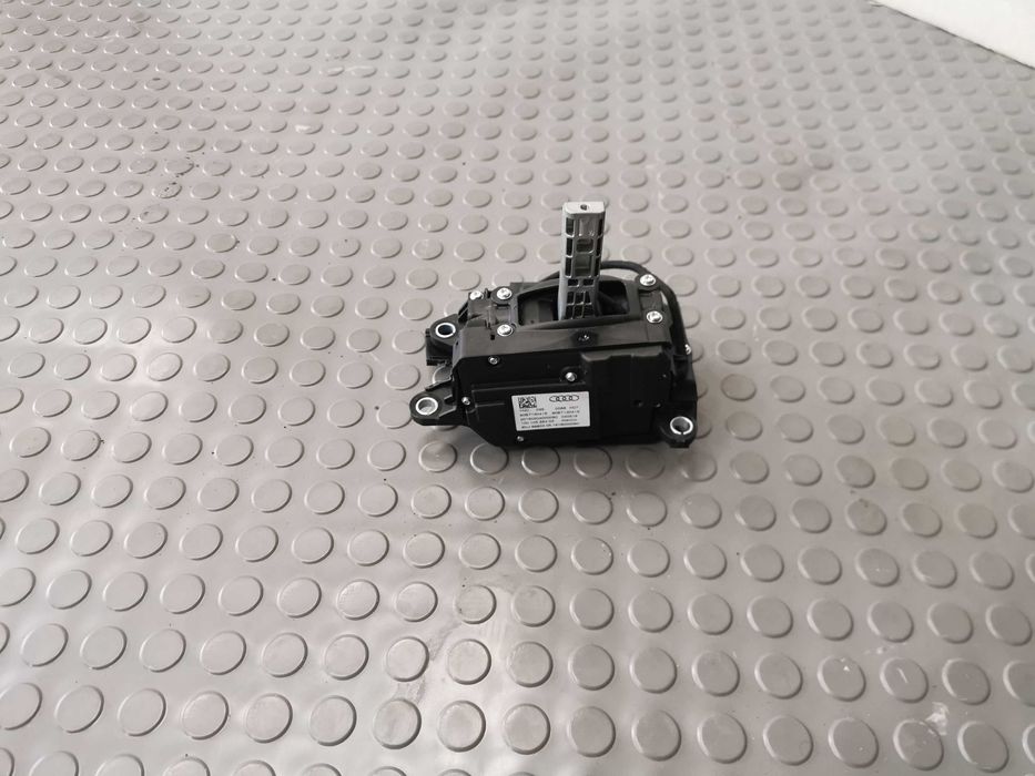 Timonerie selector cablu cutie S tronic AUDI Q5 2.0 DET 80B713041E