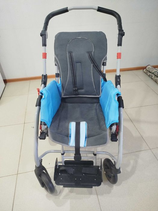 Детская инвалидная коляска Армед