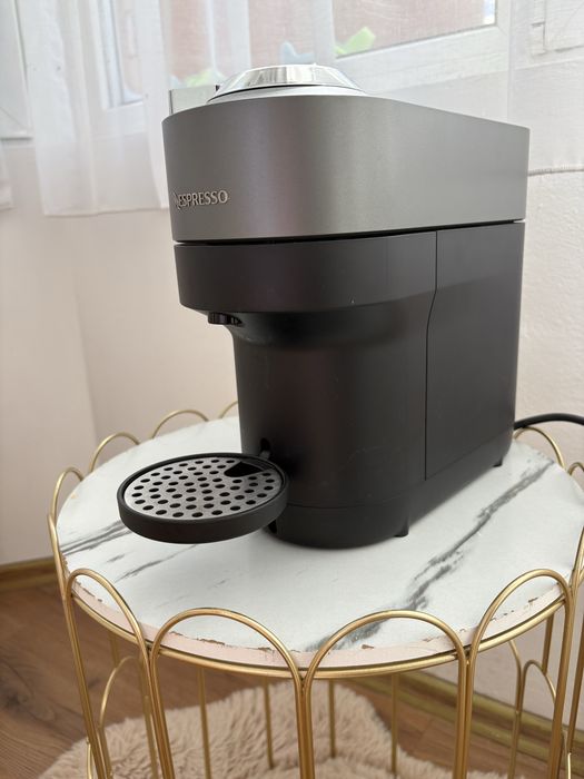 Aparat cafea Nespresso