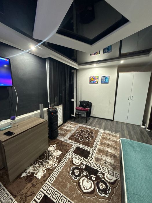 Продам квартиру в 4 мкр.