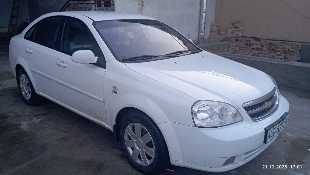 LASETTI 2012 1 pazitsiya