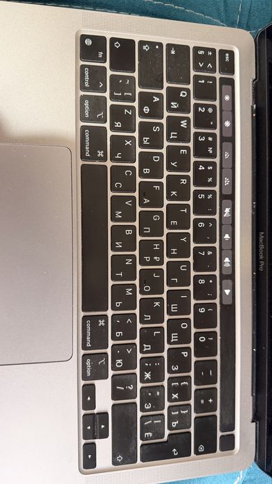 Продам Macbook pro