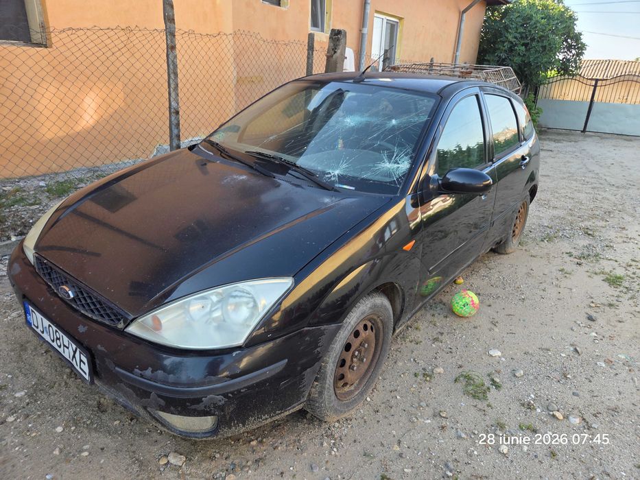 FORD Focus 2002 — imagine 3