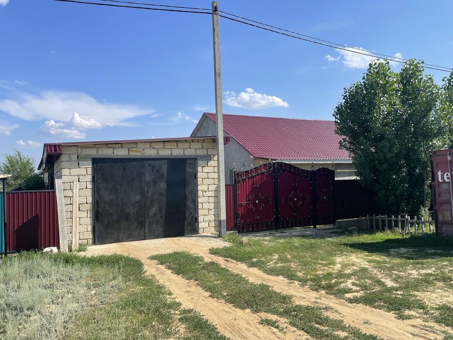 Продам монсардный дом