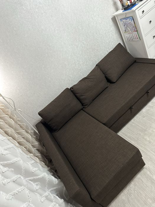 Диван в хорошем состоянии