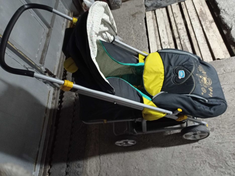 Продам детскую коляску