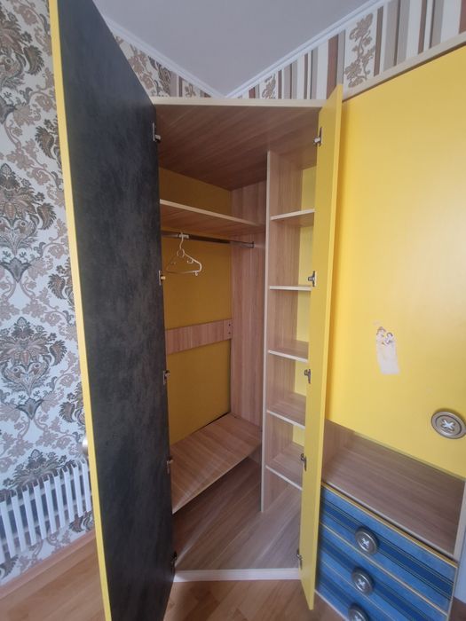 Угловой шифонер хо