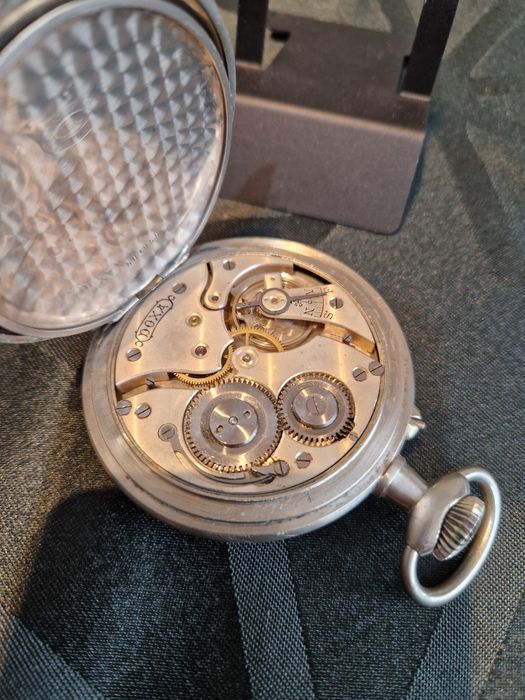 Уникален антикварен швейцарски джобен часовник Doxa Goliath