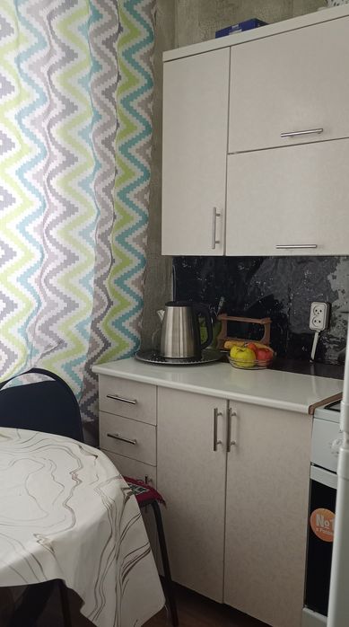 Продам квартиру двухкомнатную