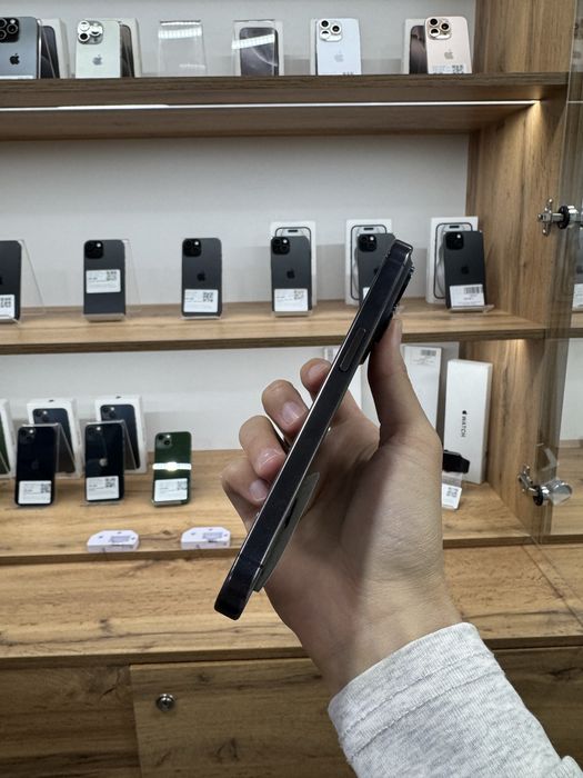 Iphone 15 Pro 128gb/84%