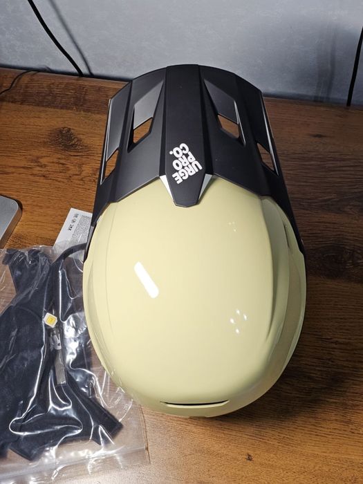 Full face Urge Pro Co