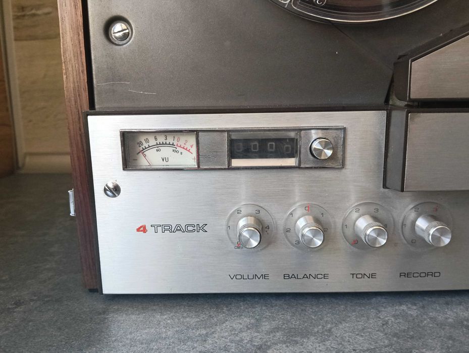PHILIPS 4404 Уникална машина.
