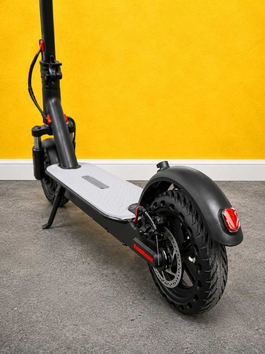Trotineta electrica 350W 36V autonomie 20-30 km viteza 25km/h 125 kg