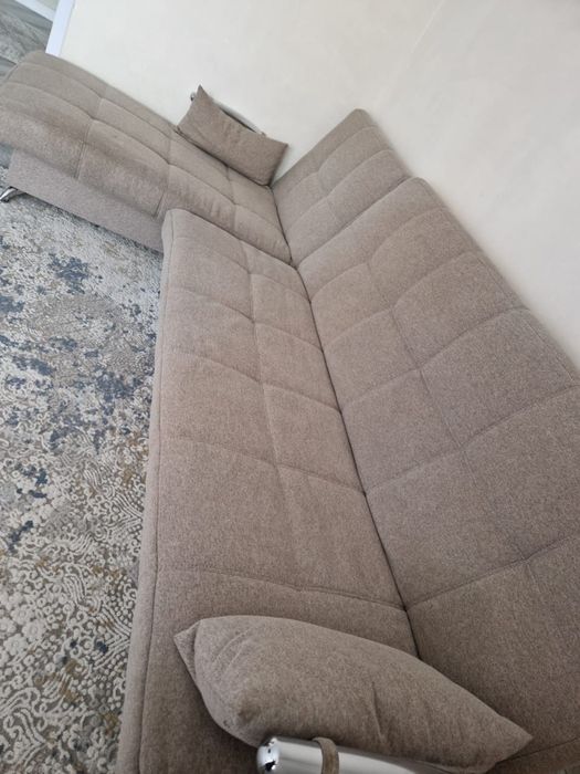 Продам диван б/у в хорошем состоянии