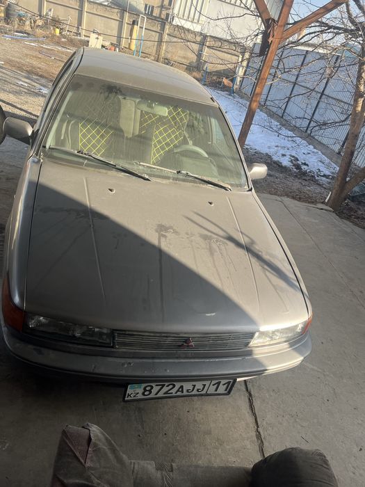 Митсубиси галант