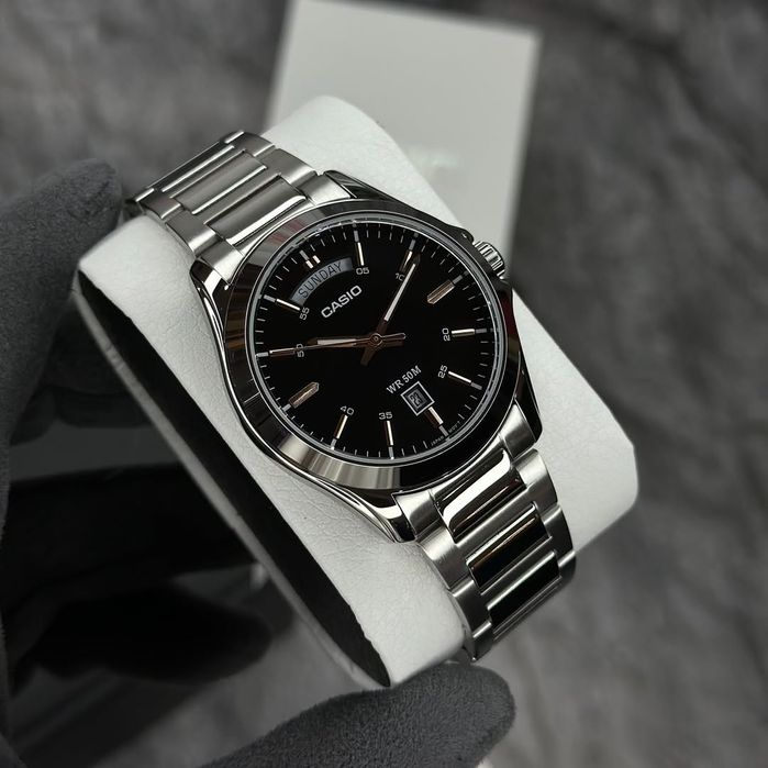 Soat Casio Day-Date MTP-1370D - Original, 1 yil kafolat, WR50