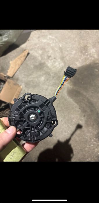 Моторчик зеркала hyundai sonata dn8