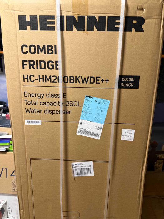Combina frigorifica/Frigider mare 260l SIGILAT, Dozator de apa, Iluminare LED, Clasa E, H 180 cm, Negru