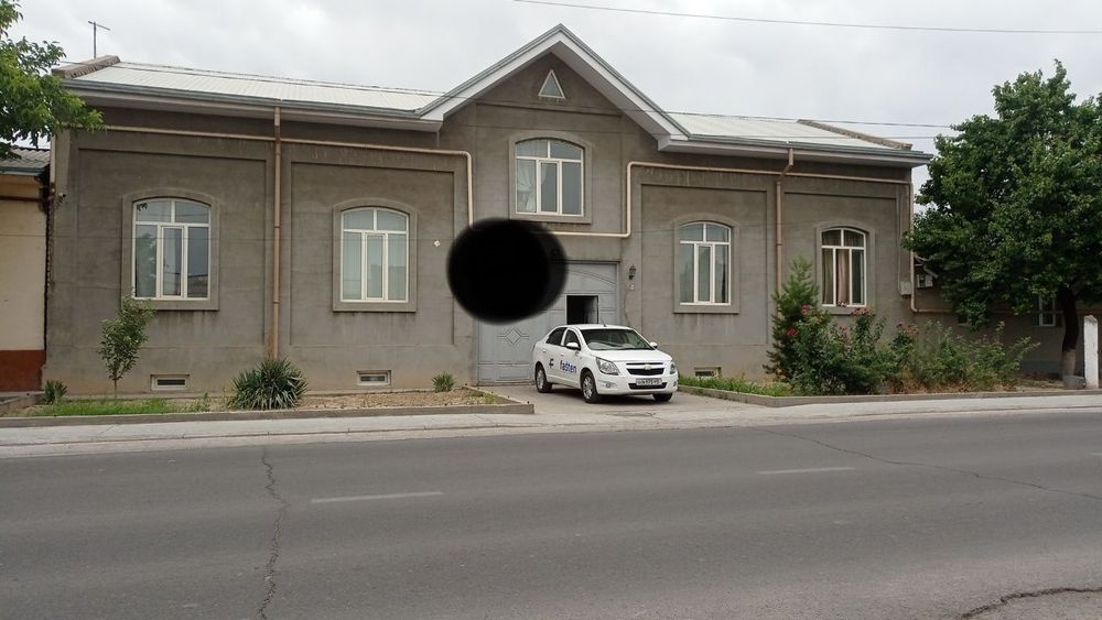 Katta qanida xovli sotiladi. Srochna