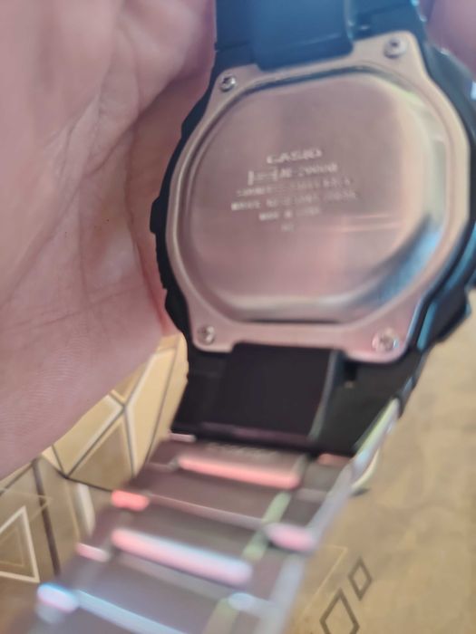 Часовник casio AE 2000