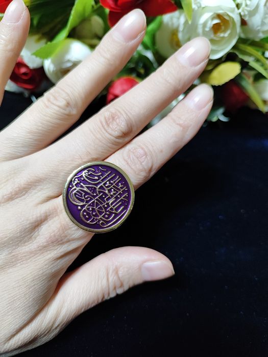 Ayyollar taqinchoqlar