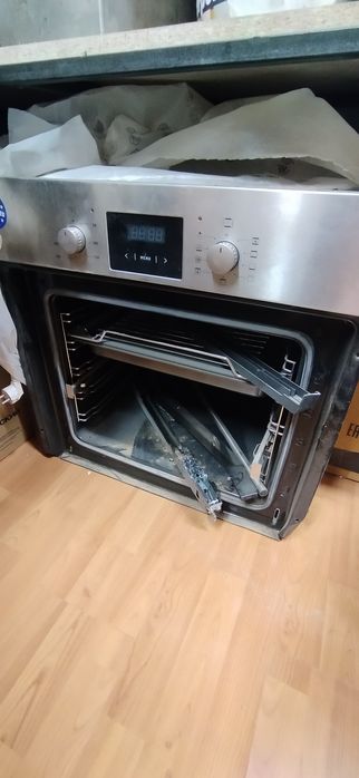 Встраиваемая духовка