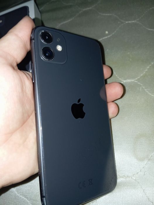 Айфон 11 срочноо