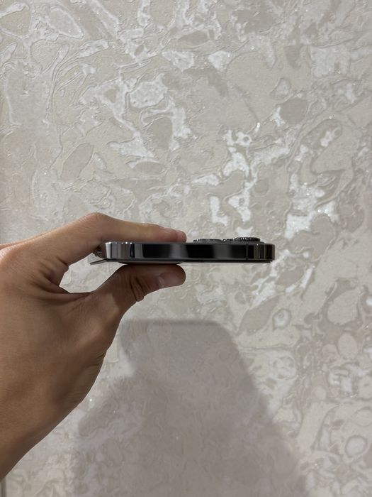 Продаю Iphone 12 pro max 256GB