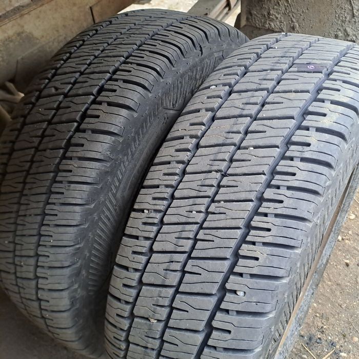 Mercedes basculabil 7 locuri